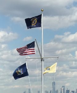 Single-Masted-Nautical-Flagpole-With-Yardarm-Gaff